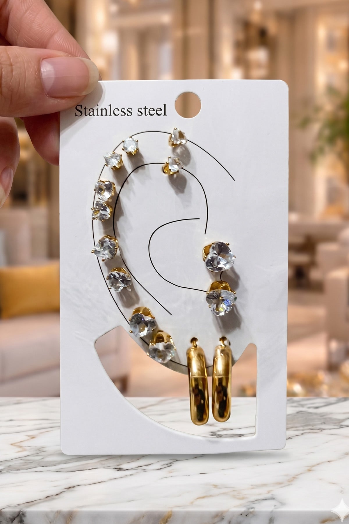 Çoklu Küpe Seti – Zirkon Taşlı Minimal ve Şık Kadın Küpeleri Gold Renk 14 Parça