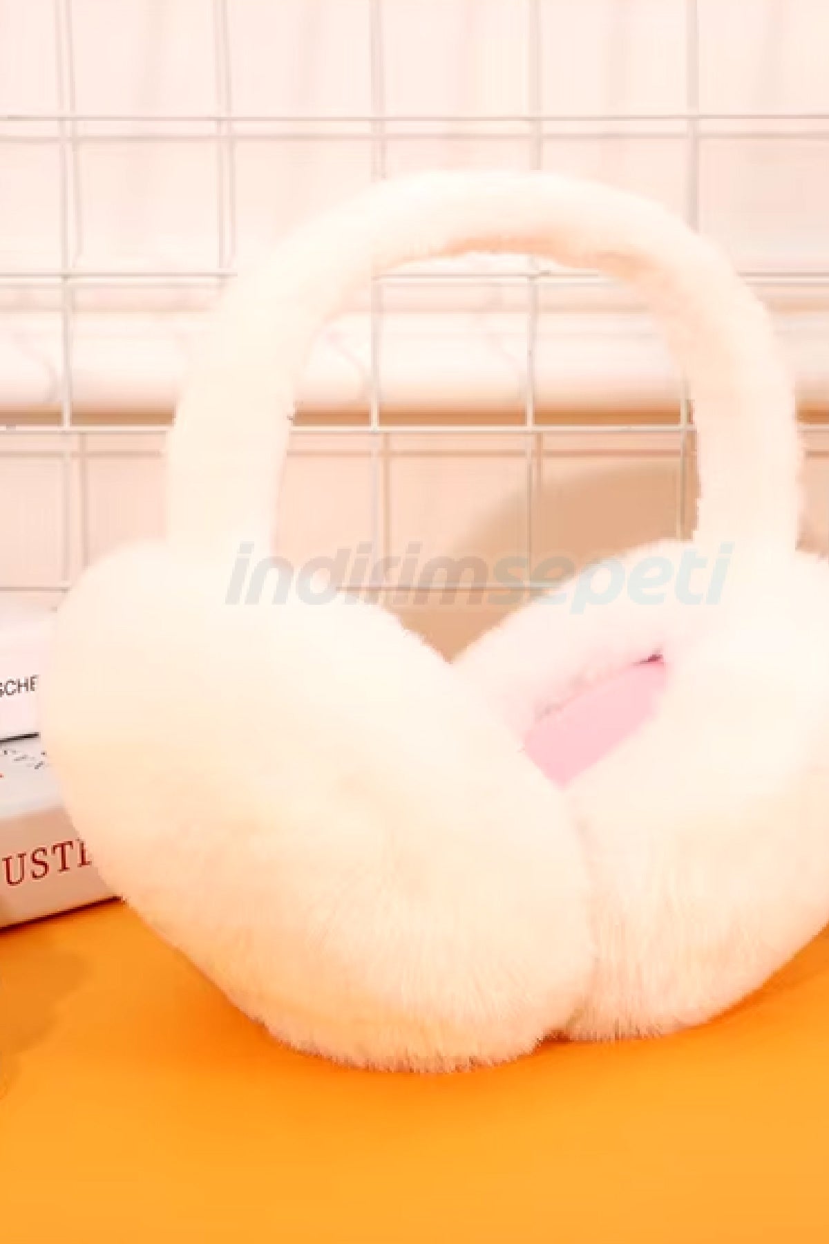 Trend Peluş Kulaklık Katlanır Model Soğuk Koruyucu Peluş Kalın Kışlık Soft Kulaklık Beyaz - Görsel 2