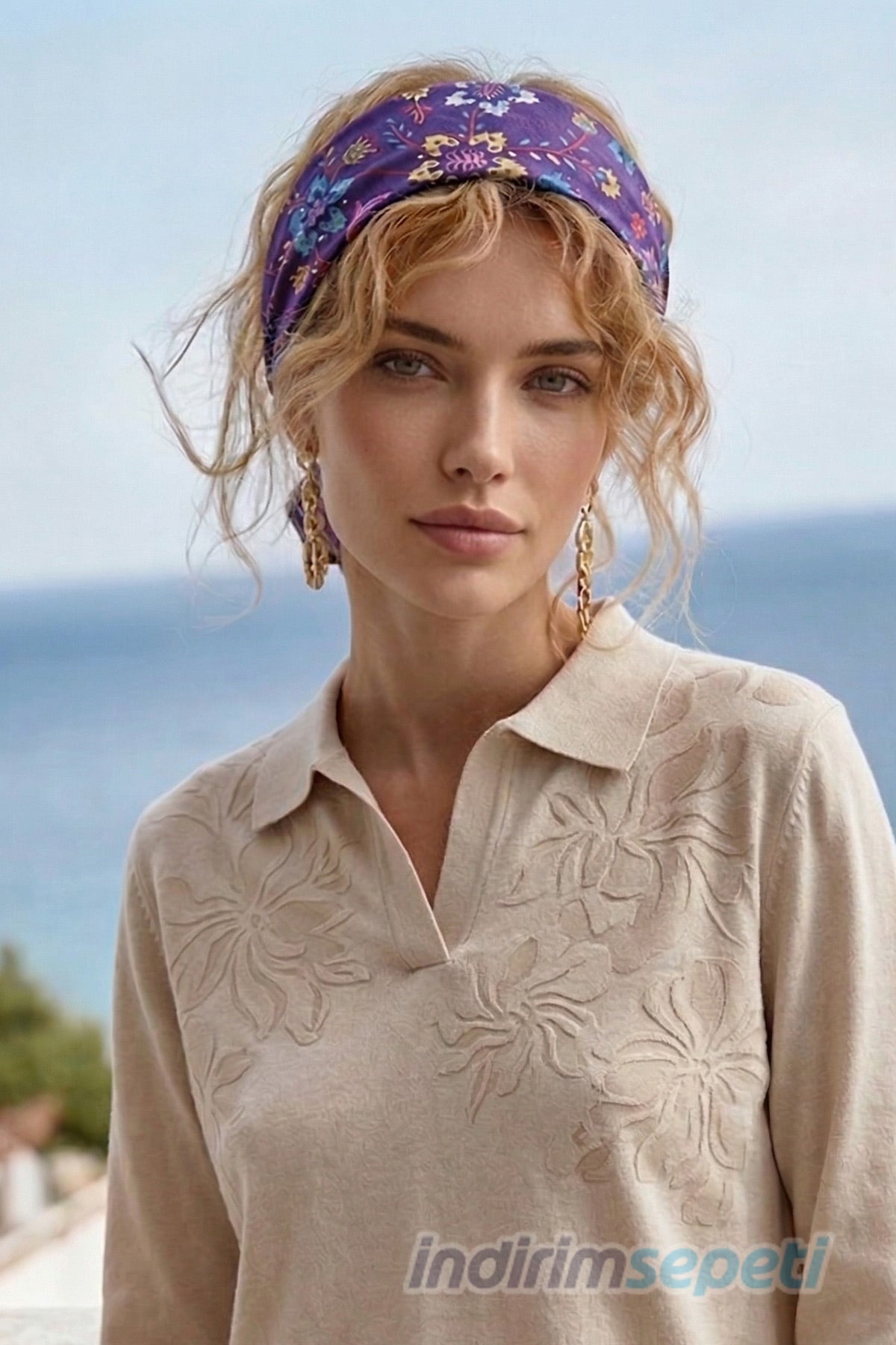 Mor Çiçek Desenli Pamuklu Bandana 52x52 cm – Çok Amaçlı Şık Fular & Saç Bandı Aksesuar - Detay